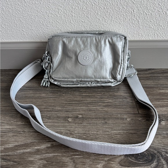 Kipling waist crossbody bag silver - Picture 2 of 6